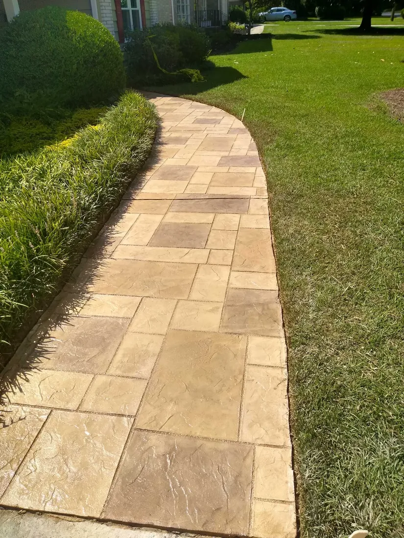 Pool with finished textured deck